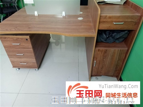 二人组办公桌，*新没用过，空间大，超实用
