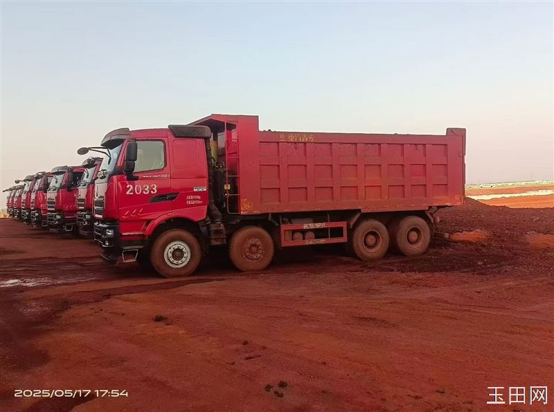 新材料赤泥车队招聘B本司机，上12休24，入职缴纳五险大专学历以上有一金（包含大专）