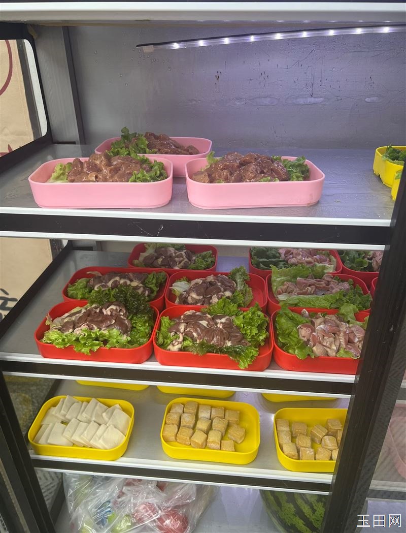 虹桥果邦野地烤肉 野地烟火气 炭火好滋味 现切鲜肉|秘制腌料|装具店野烤